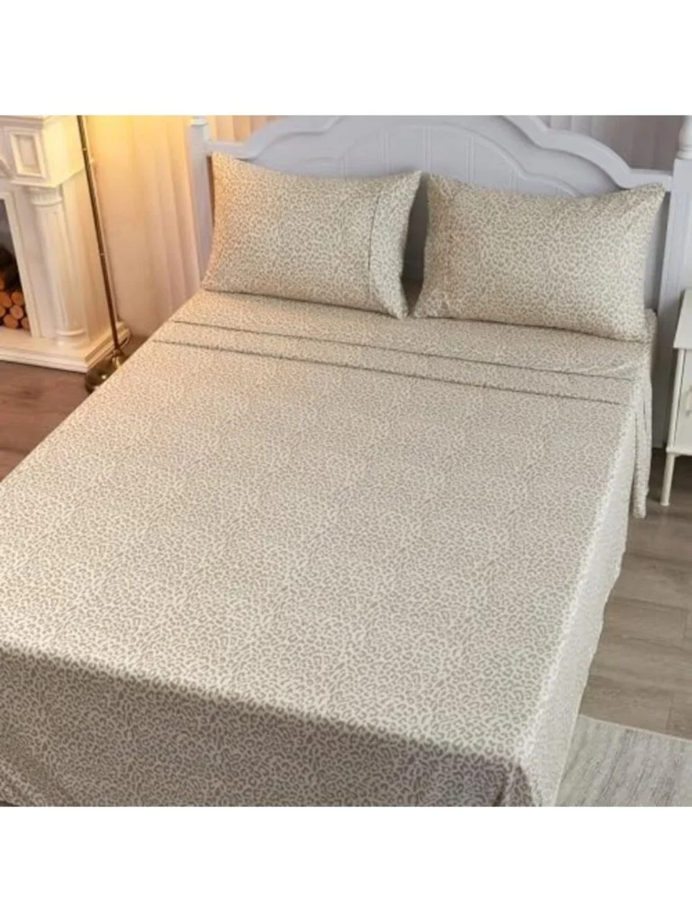 Leopard Print Queen Sheets Set, Soft Microfiber Cheetah Bedding, Beige Color